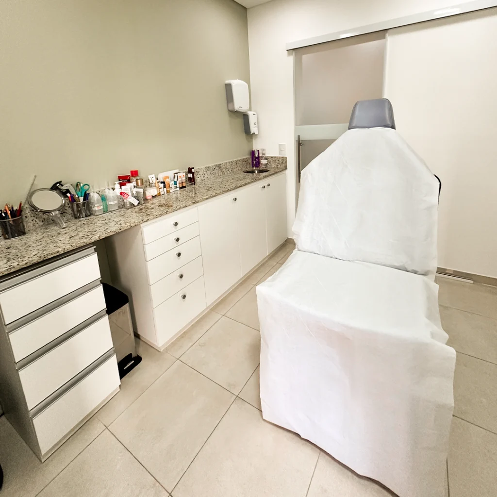 Clinica Ada Trindade - 011